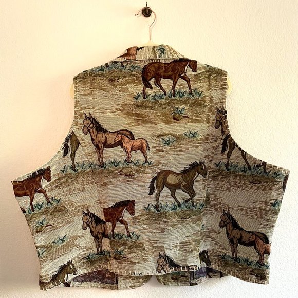 Vintage Western Horse Tapestry Vest - Picture 3 of 6
